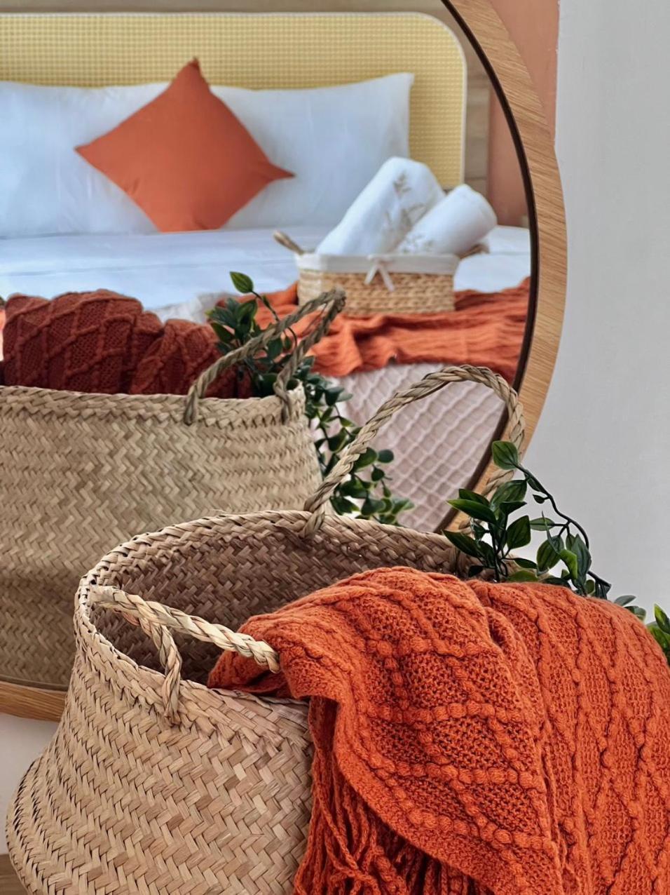 Irest Orange Tay Ho Lakeside Apartment Hanoi Kültér fotó
